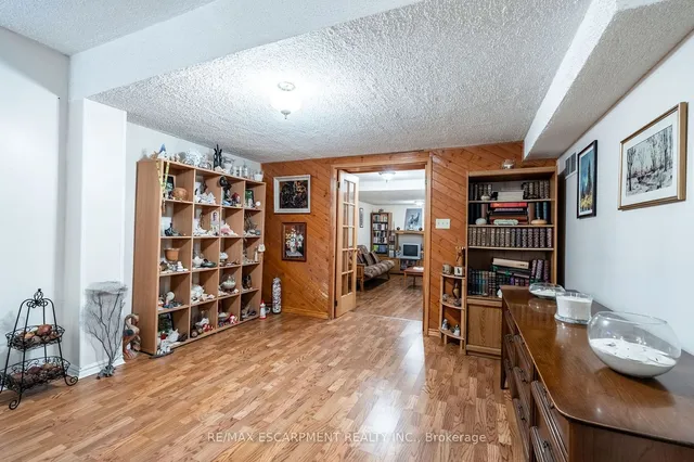 Additional property image - 2154 CLIPPER Cres