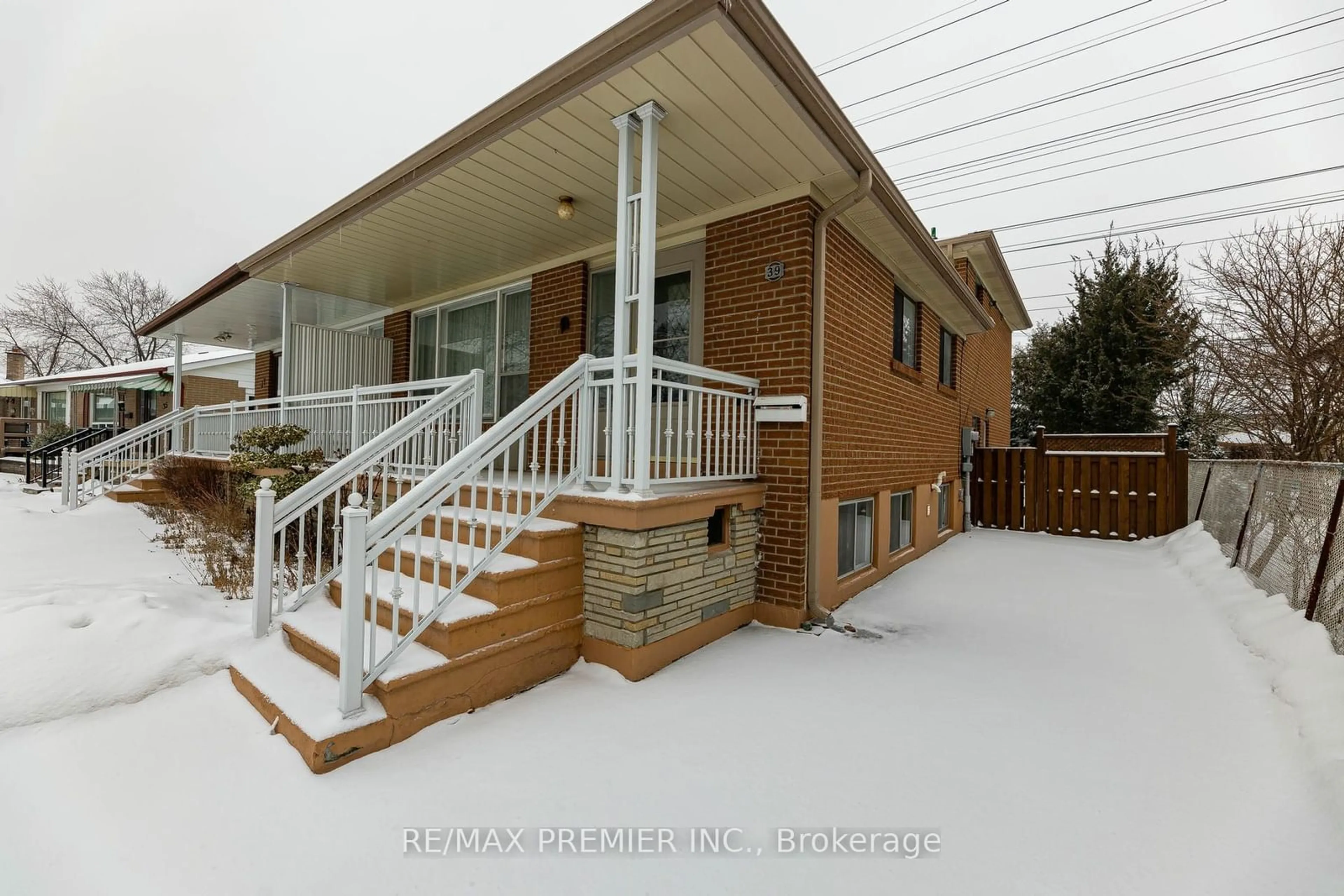 Unknown for 39 Elmvale Cres, Toronto Ontario M9V 2B8