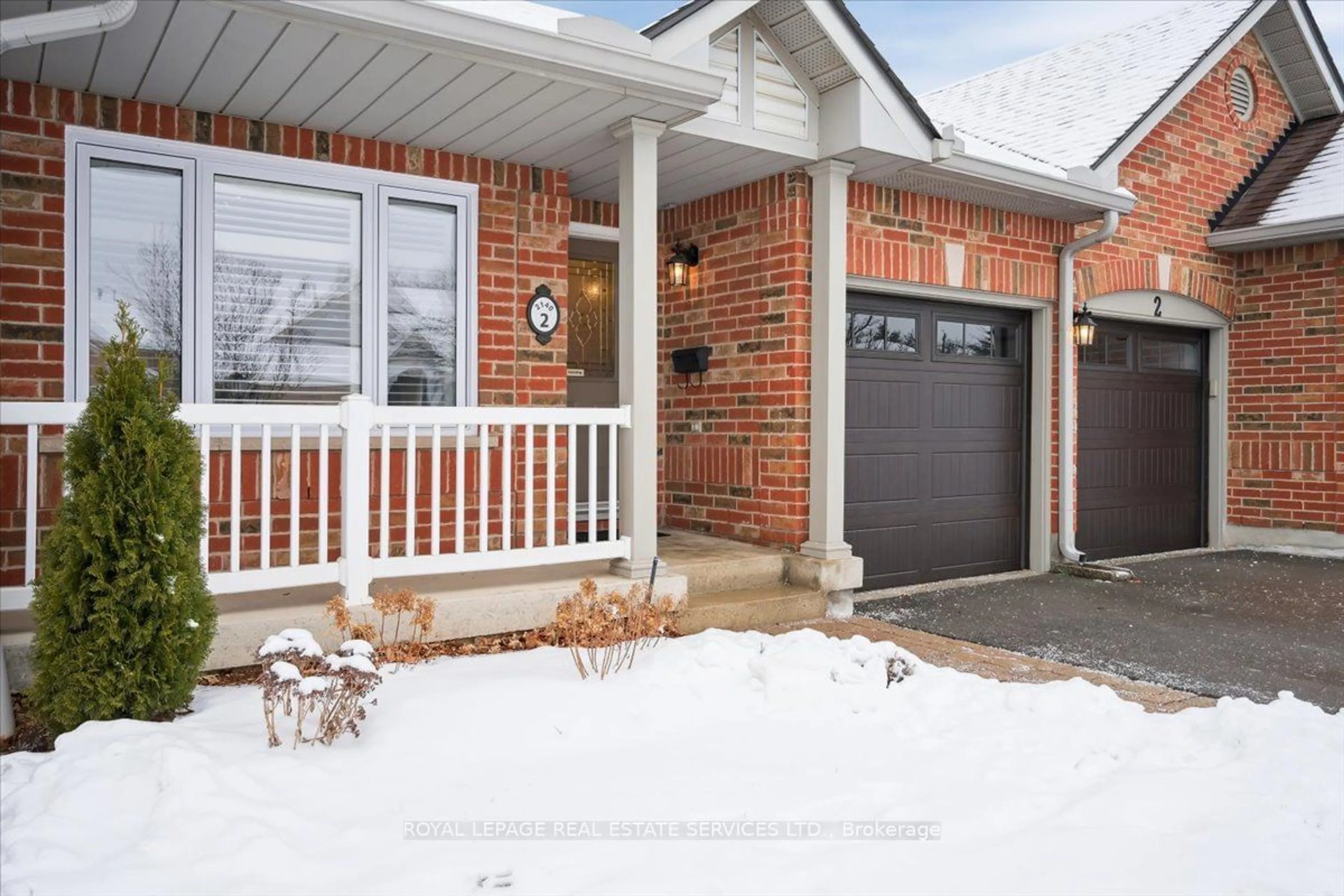 Home with brick exterior material, street for 2140 Turnberry Rd #2, Burlington Ontario L7M 4L8