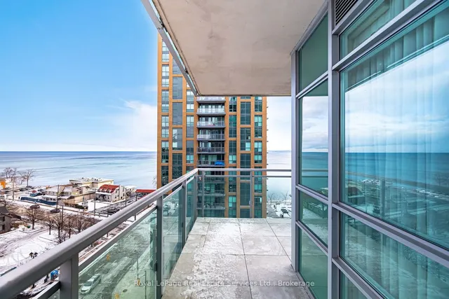 Additional property image - 360 Pearl St Unit 902