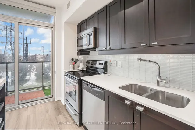 Additional image 25 of 105 The Queensway Ave Unit 303