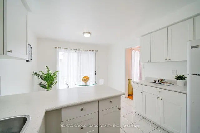 Additional property image - 115 Ecclestone Dr