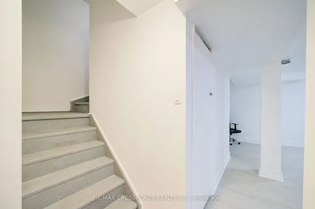 Additional property image - 115 Ecclestone Dr