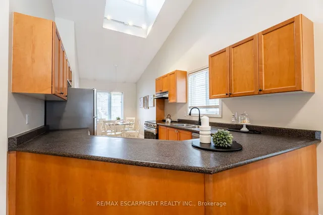 Additional property image - 1292 Inglehart Dr