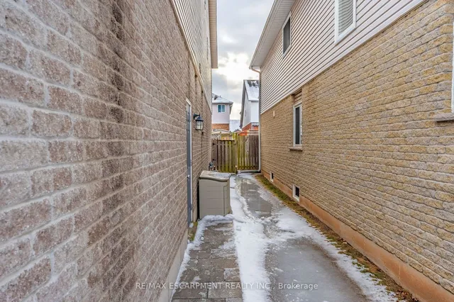 Additional property image - 1292 Inglehart Dr