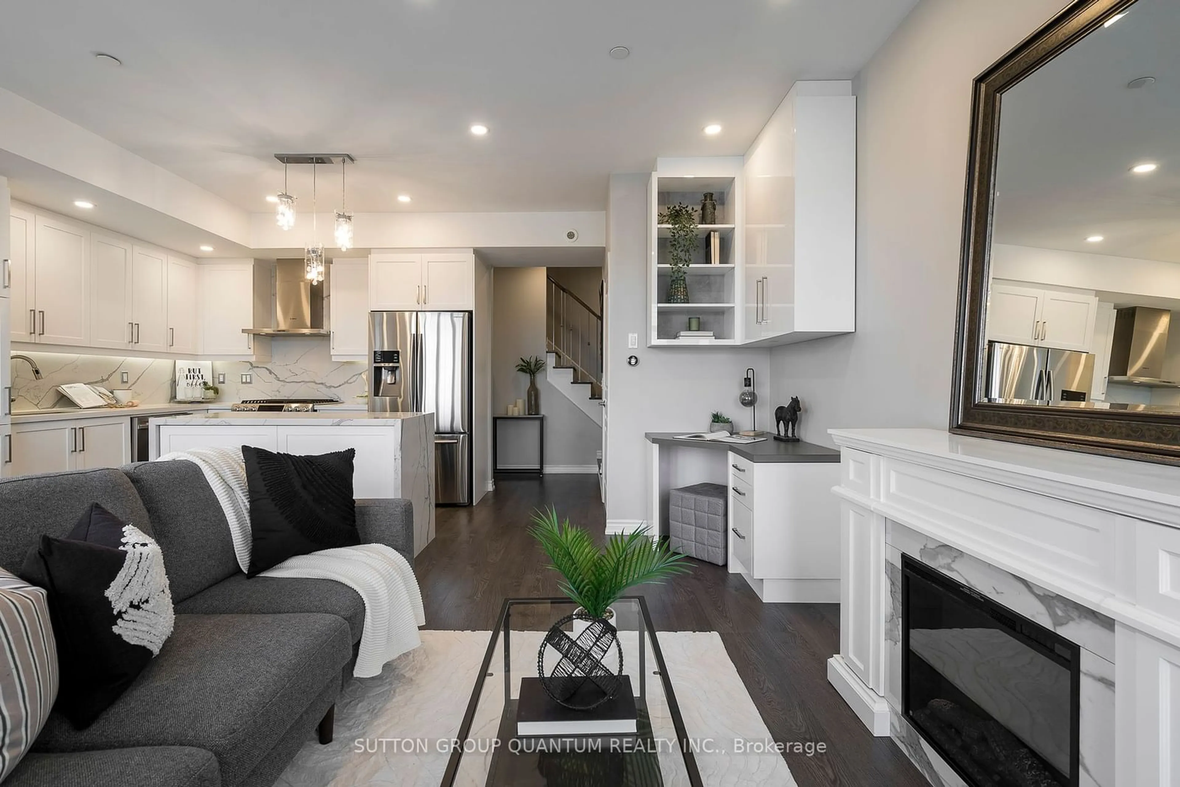 Open concept kitchen, unknown for 145 Long Branch Ave #15, Toronto Ontario M8W 0A9