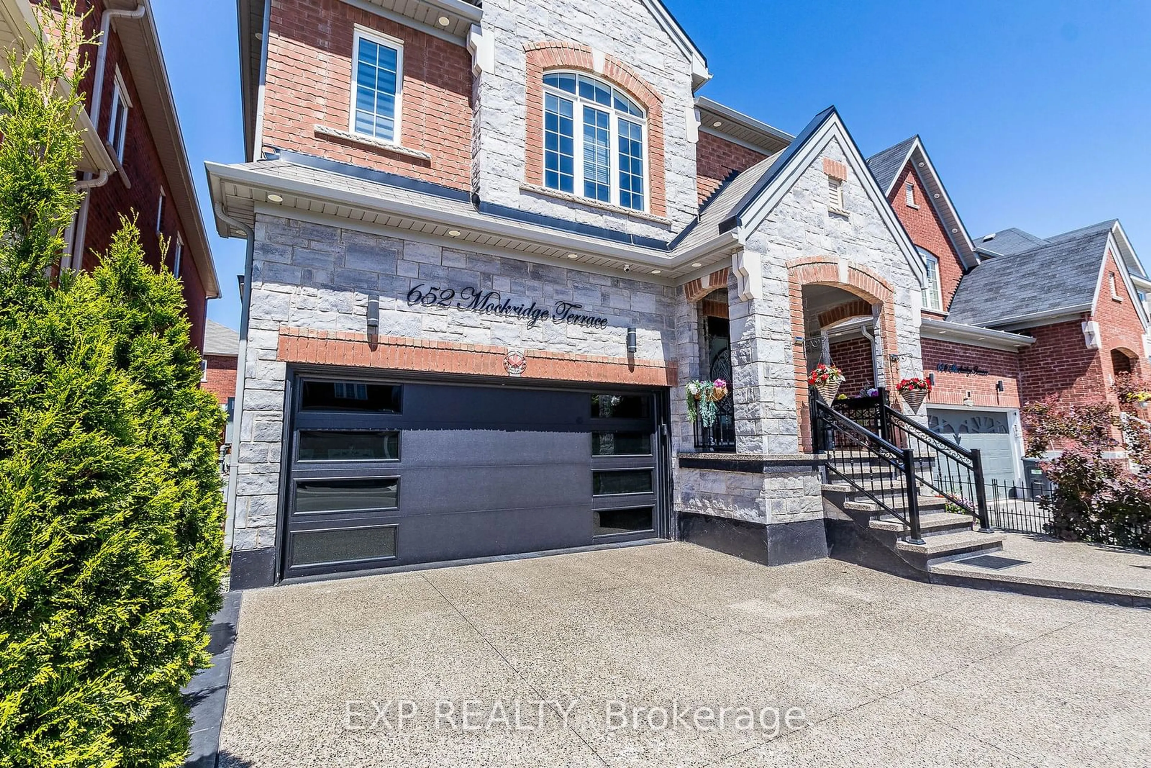 Home with brick exterior material, street for 652 Mockridge Terr, Milton Ontario L9T 8V7