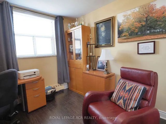 Additional property image - 3533 Derry Rd Unit 1003