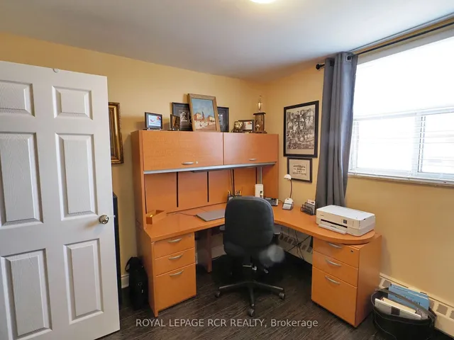 Additional property image - 3533 Derry Rd Unit 1003