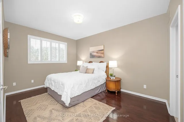 Additional property image - 2243 TURNBERRY Rd Unit 18
