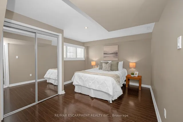 Additional property image - 2243 TURNBERRY Rd Unit 18