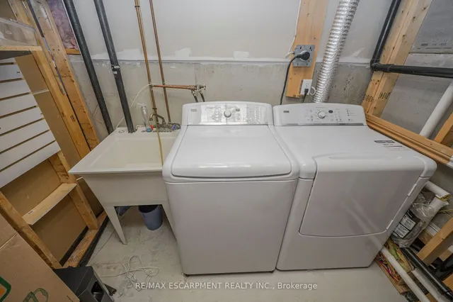 Additional property image - 2243 TURNBERRY Rd Unit 18