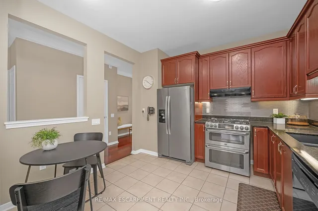 Additional property image - 2243 TURNBERRY Rd Unit 18
