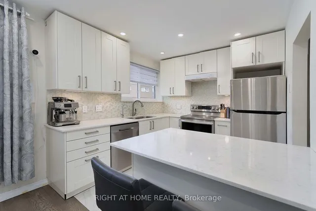 Additional image 28 of 34 Tandridge Cres Unit 888