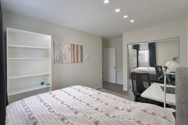 Additional image 13 of 34 Tandridge Cres Unit 888