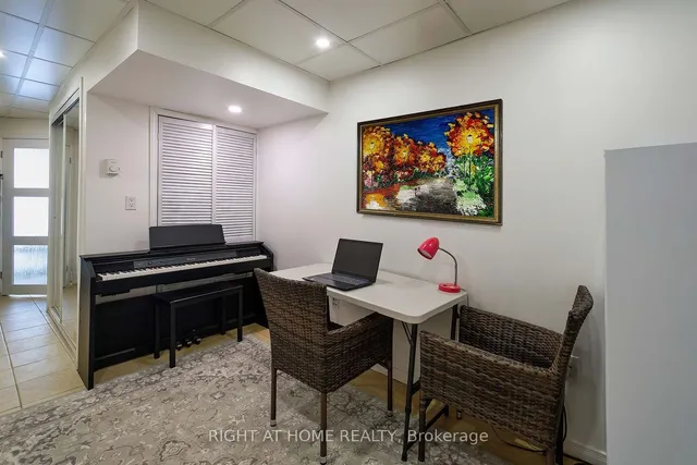 Additional image 8 of 34 Tandridge Cres Unit 888