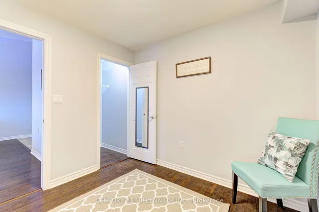 Additional property image - 1380 Main St Unit 407