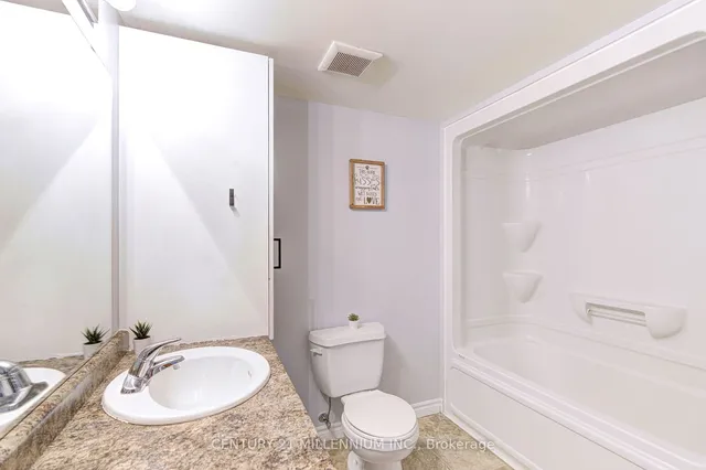 Additional property image - 1380 Main St Unit 407