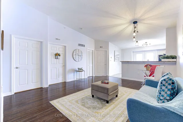 Additional property image - 1380 Main St Unit 407