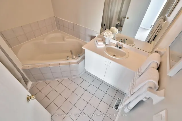 Additional property image - 2350 Grand Ravine Dr Unit 19
