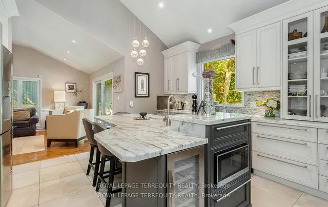 Additional property image - 1319 Tyandaga Park Dr