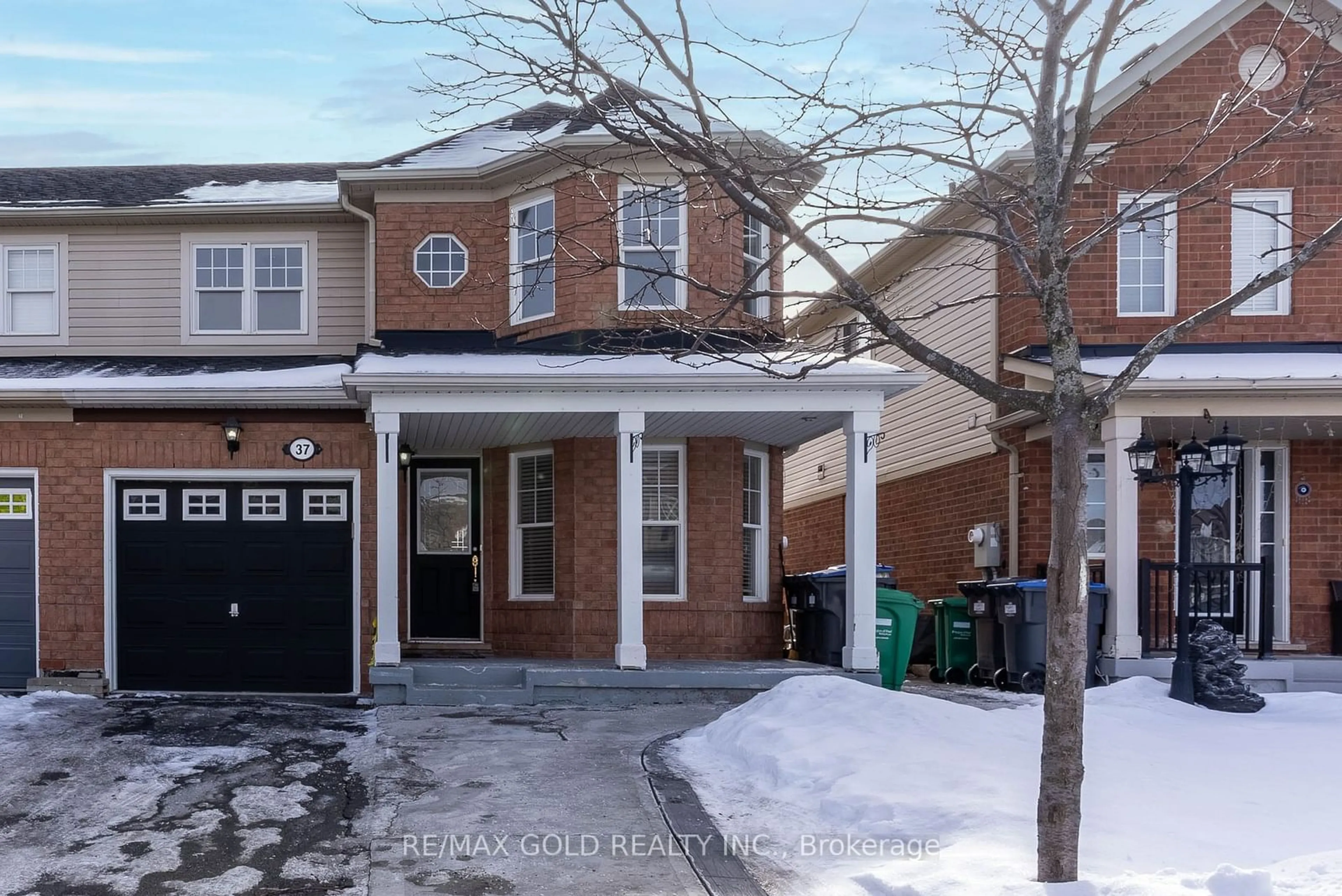 Home with brick exterior material, street for 37 Keats Terr, Brampton Ontario L7A 3N1