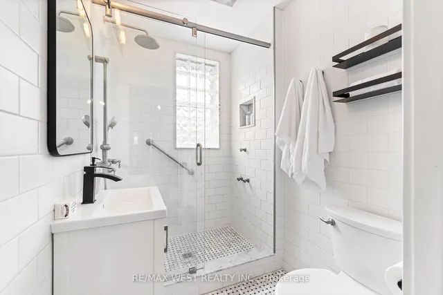 Additional property image - 310 Indian Grve