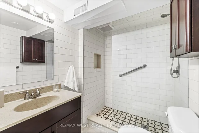 Additional property image - 310 Indian Grve