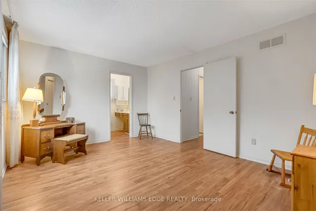 Additional property image - 107 Fairwood Pl
