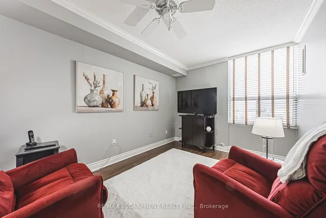 Additional property image - 2055 UPPER MIDDLE Rd Unit 1201