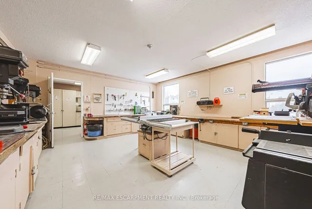 Additional property image - 2055 UPPER MIDDLE Rd Unit 1201