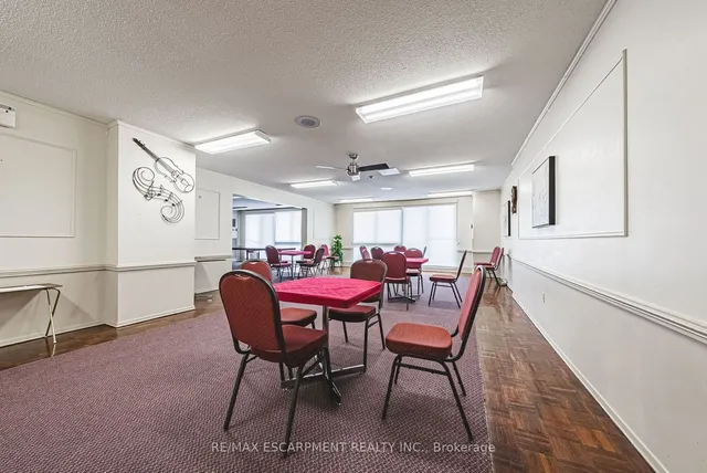 Additional property image - 2055 UPPER MIDDLE Rd Unit 1201