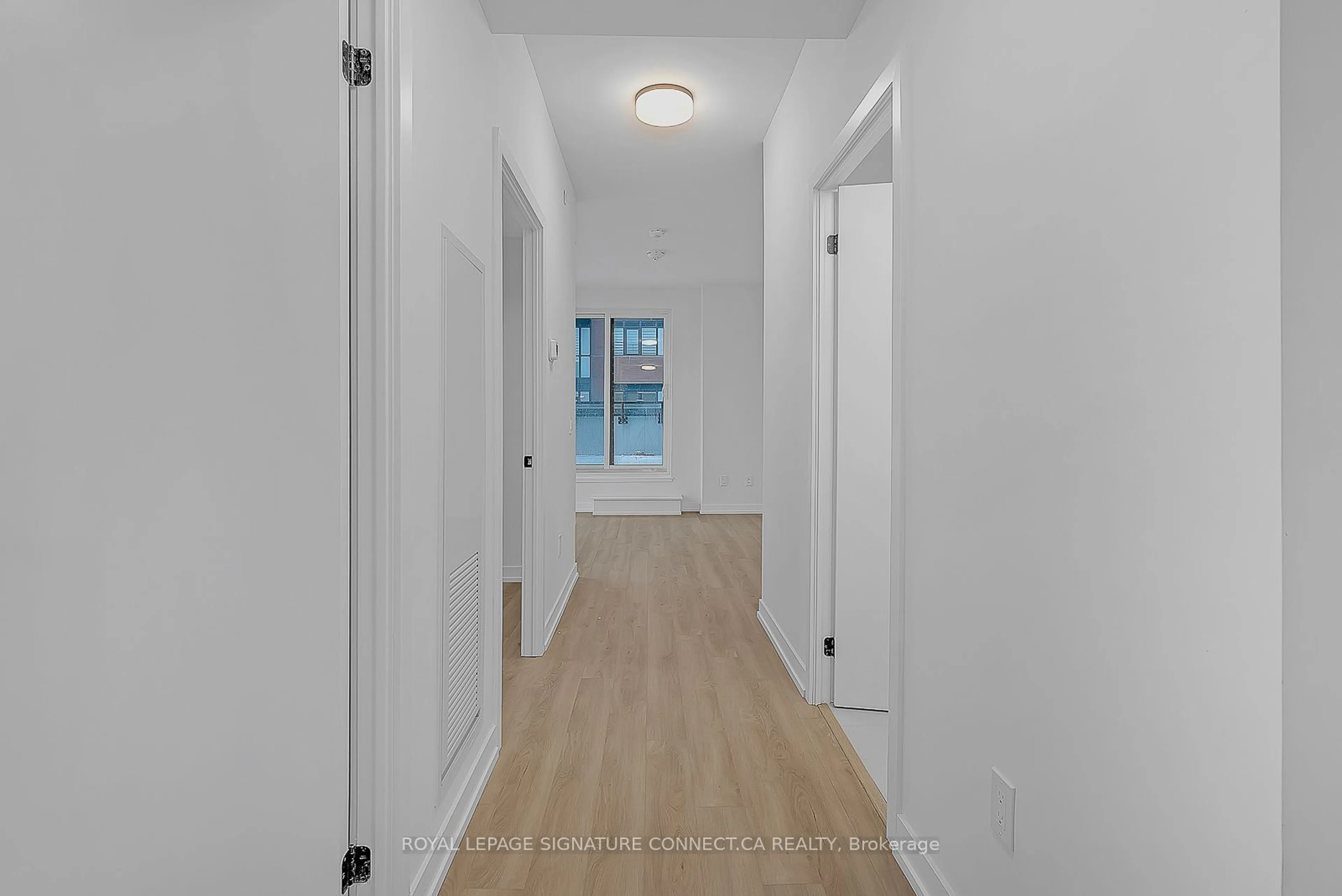 Indoor entryway for 2300 St. Clair Ave #419, Toronto Ontario M6N 1K8