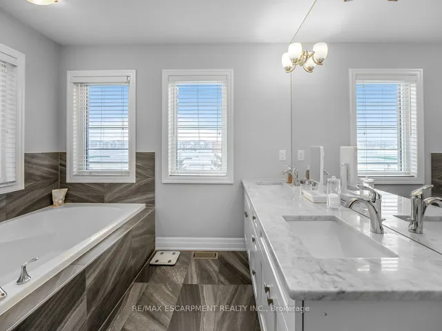 Additional property image - 3113 Sunflower Dr