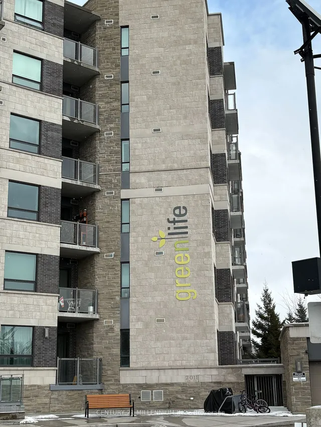 Additional property image - 383 Main St Unit 322