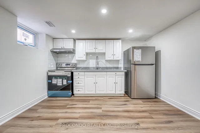 Additional property image - 3193 Cawthra Rd