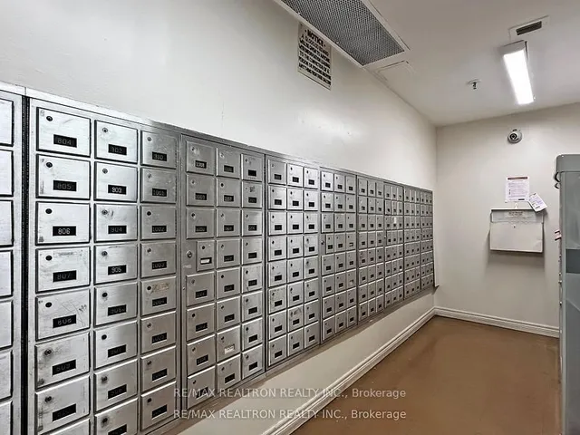 Additional property image - 3390 Weston Rd Unit 1906