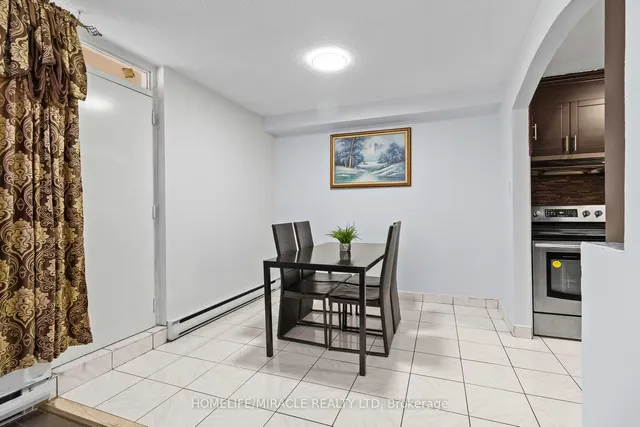 Additional property image - 49 Silverstone Dr Unit 605
