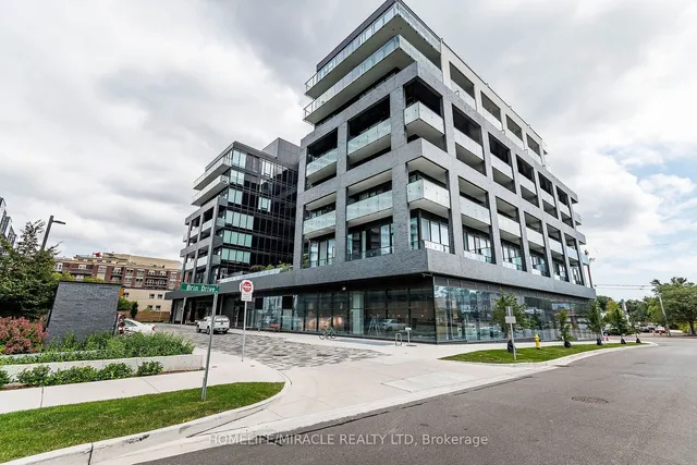 Additional property image - 4208 Dundas St Unit 815