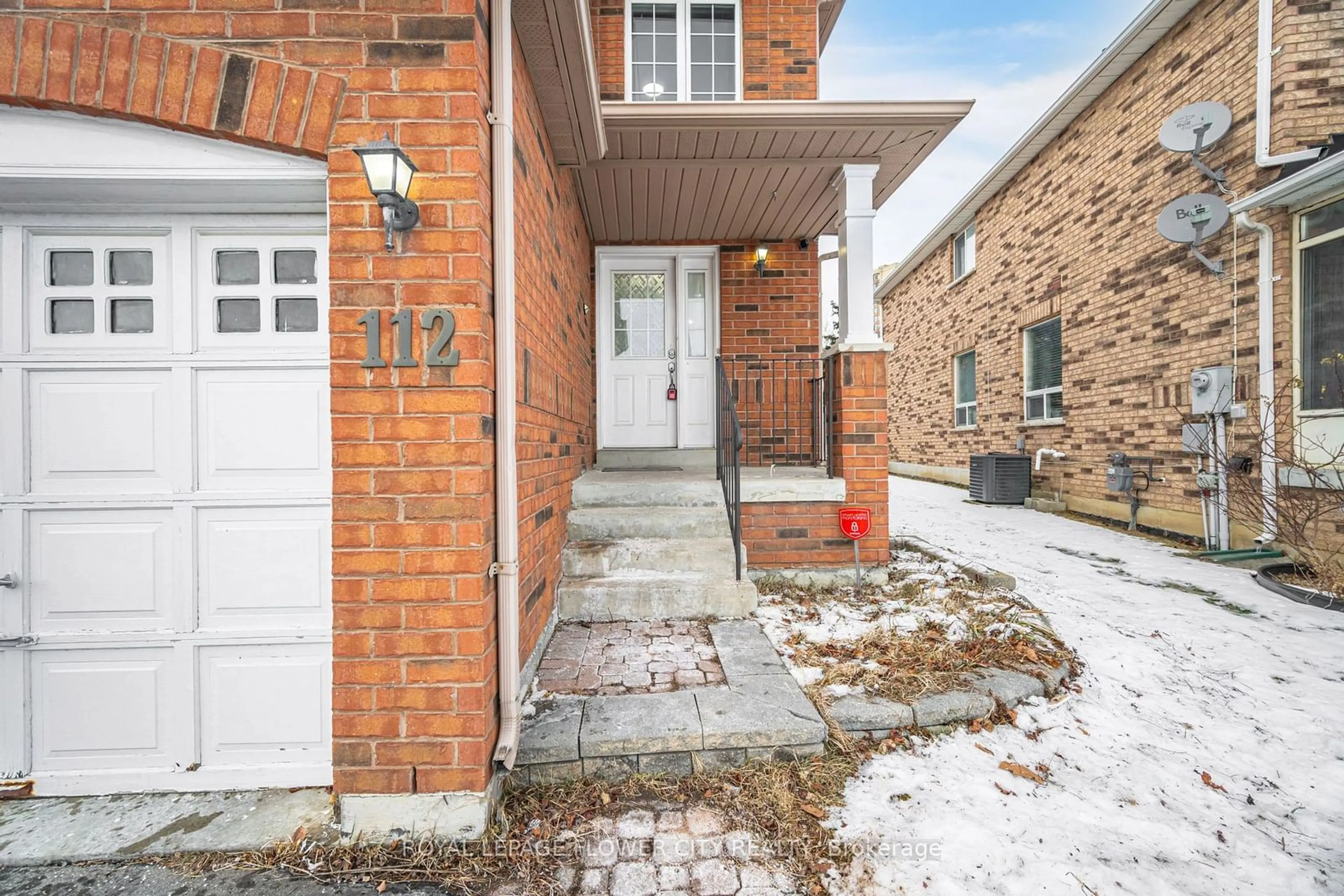 Home with brick exterior material, street for 112 Merganser Cres, Brampton Ontario L6W 4G4