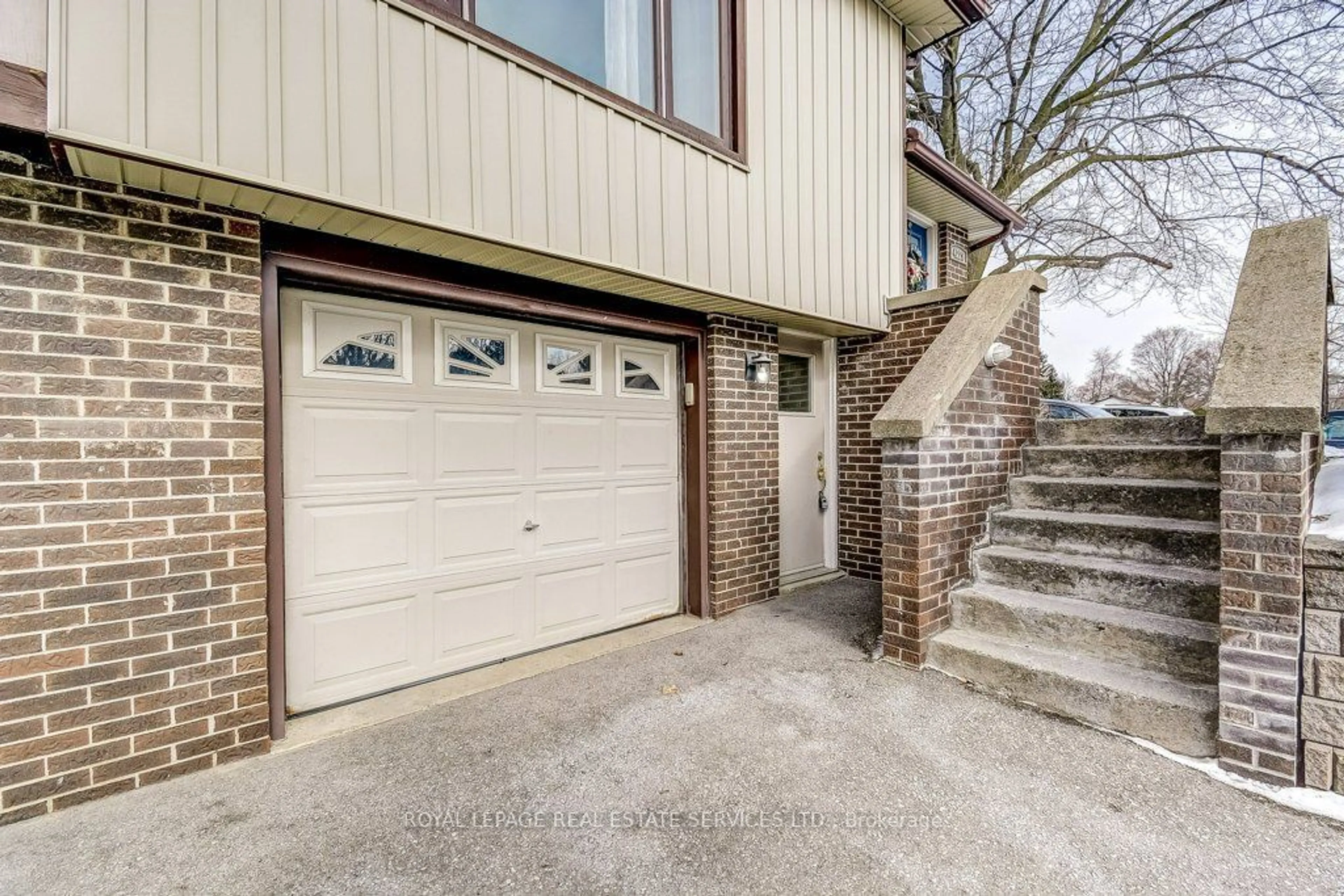 Unknown for 4228 Jefton Cres, Mississauga Ontario L5L 1Z3