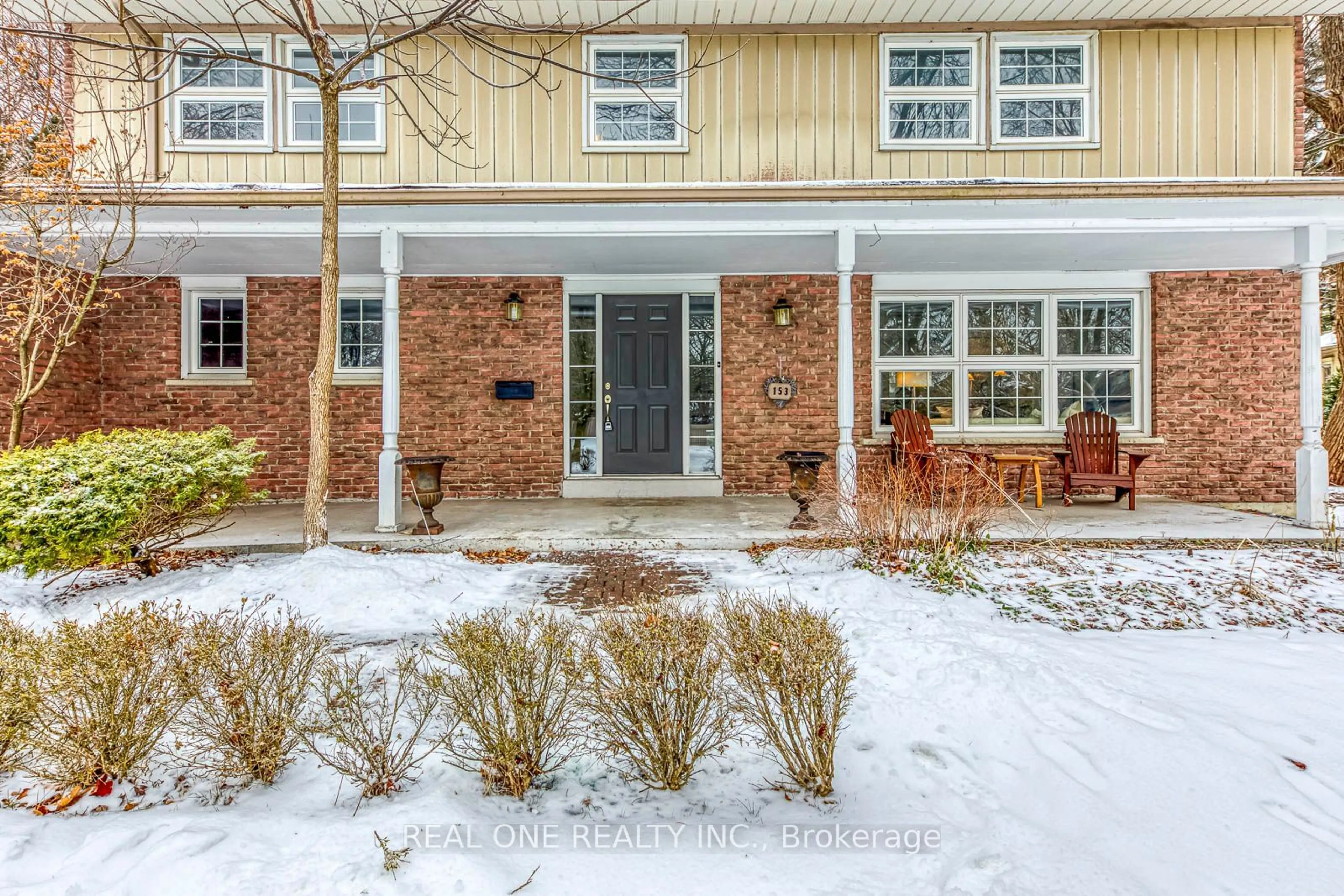 Home with brick exterior material, street for 153 Cavendish Crt, Oakville Ontario L6J 5S3