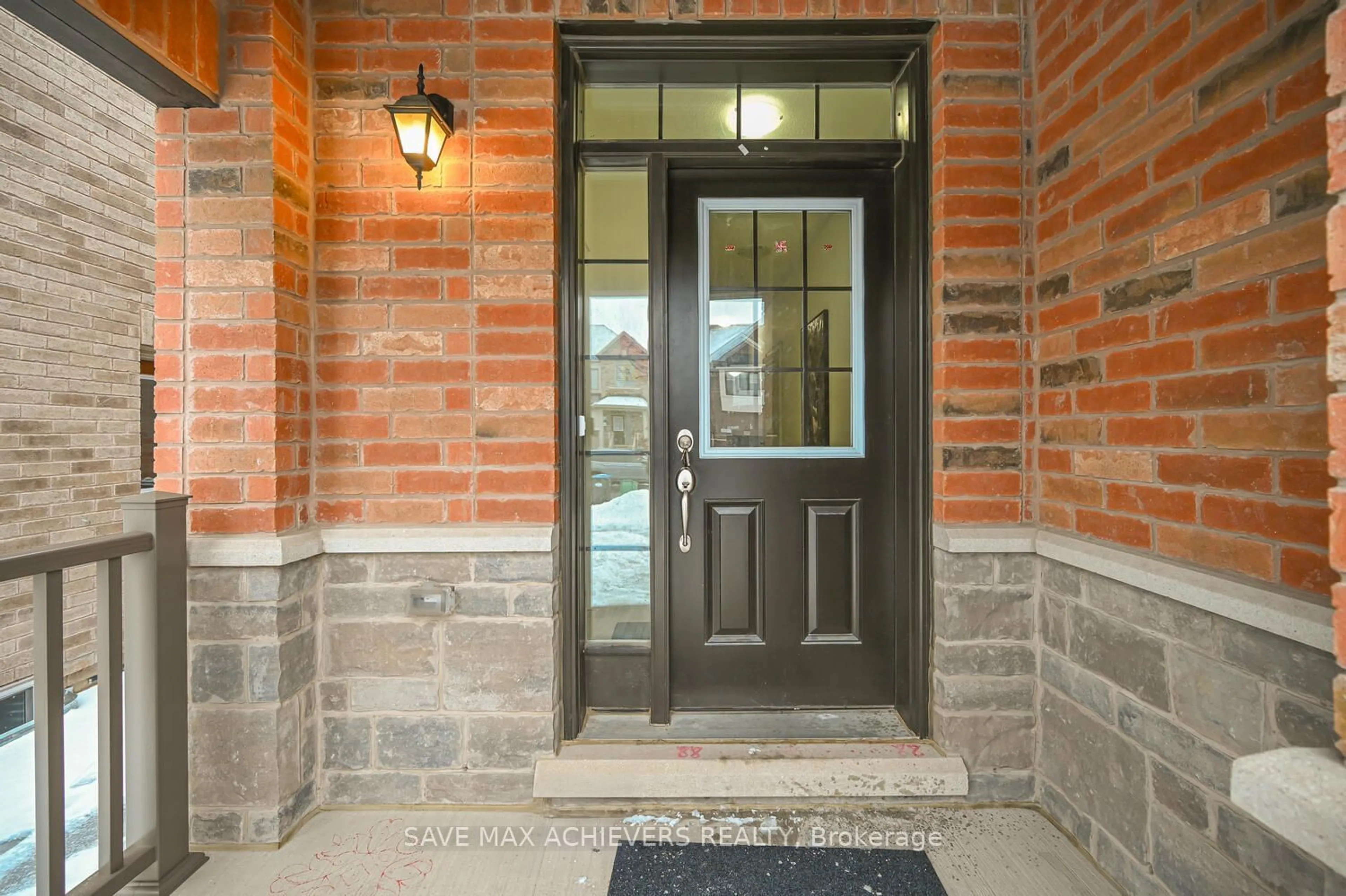 Indoor entryway for 13 Banner Elk St, Brampton Ontario L6Y 6J6