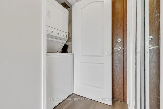 Additional property image - 1276 Maple Crossing Blvd Unit 607