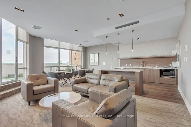 Additional property image - 1276 Maple Crossing Blvd Unit 607