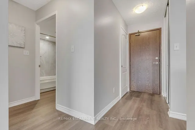 Additional property image - 1276 Maple Crossing Blvd Unit 607