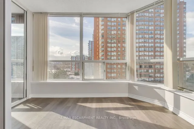 Additional property image - 1276 Maple Crossing Blvd Unit 607