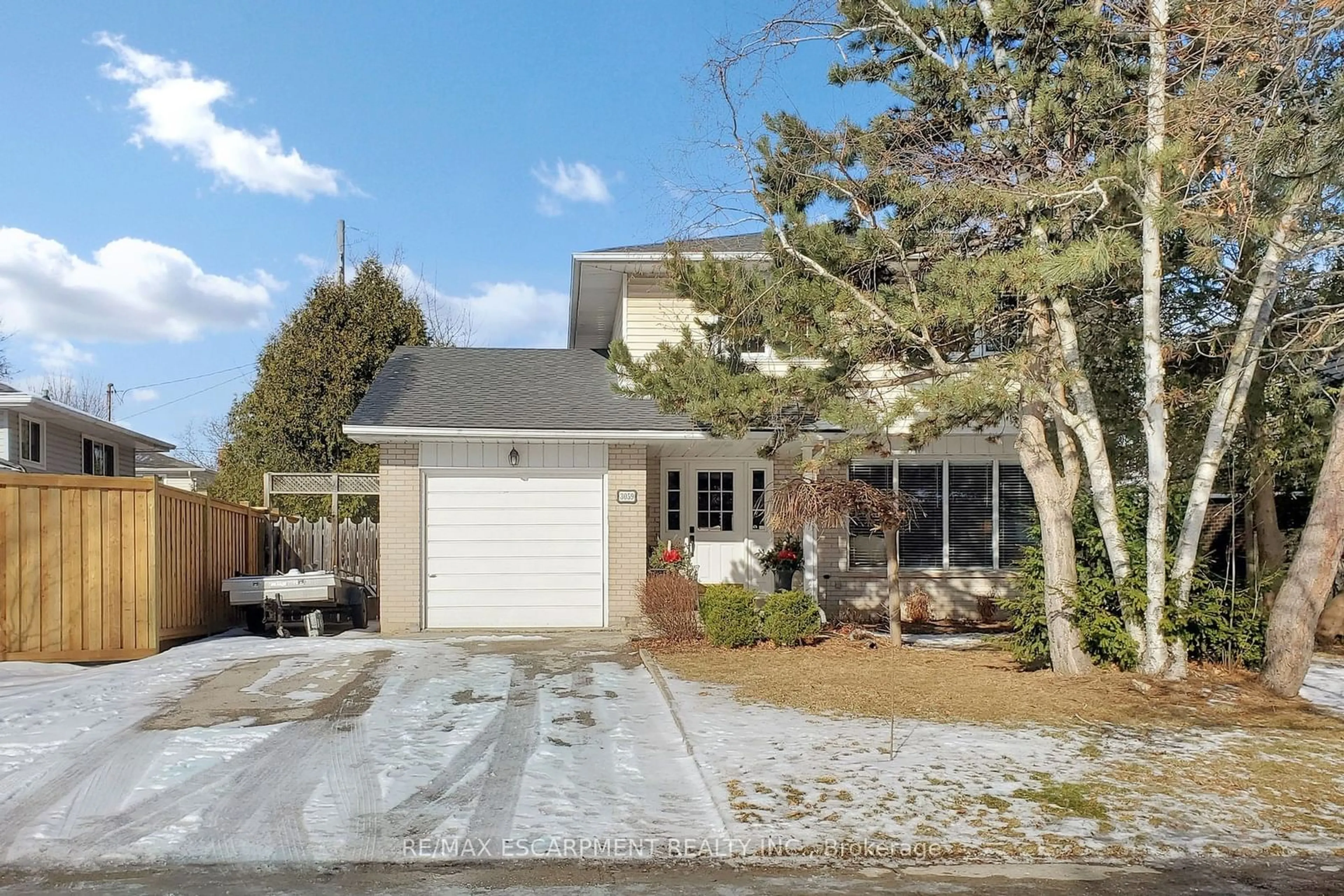 Unknown for 3059 Centennial Dr, Burlington Ontario L7M 1B5