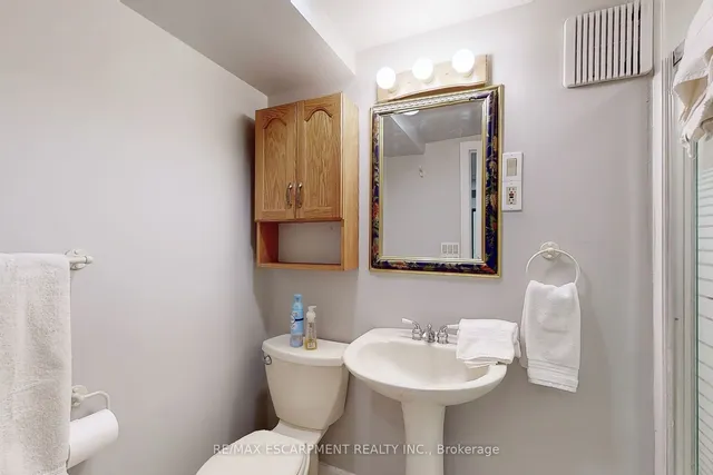 Additional property image - 3059 Centennial Dr