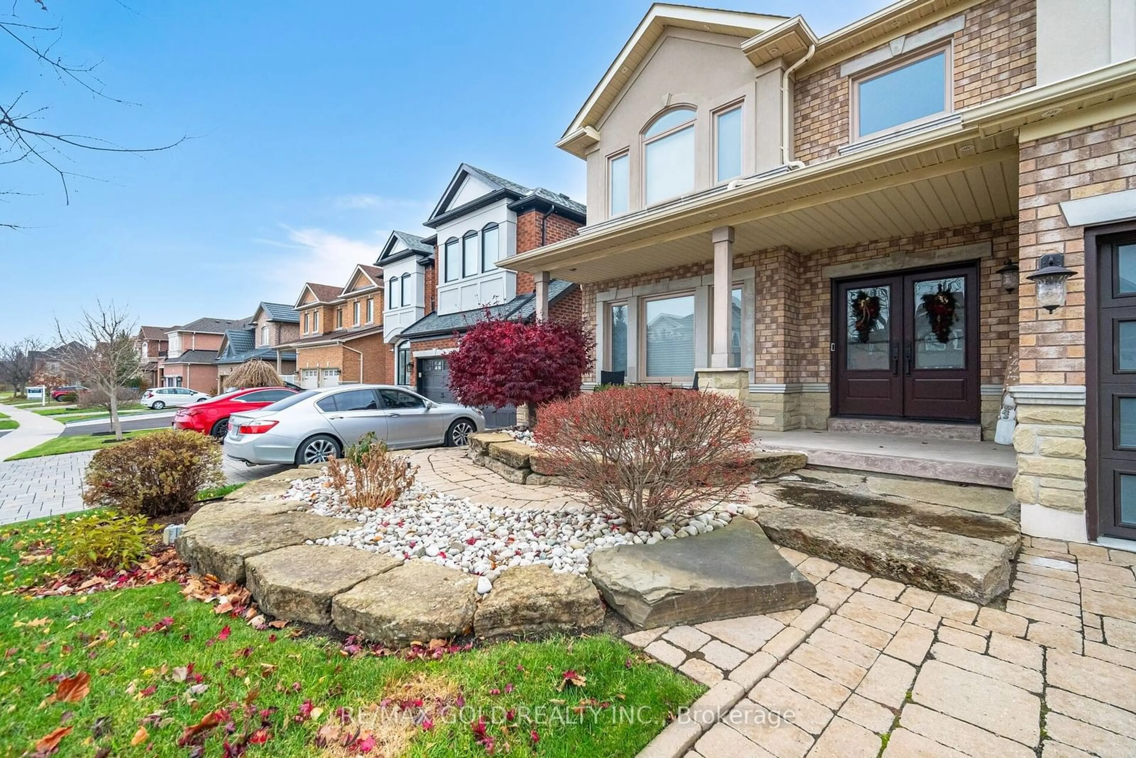 Home with brick exterior material, street for 59 Saint Hubert Dr, Brampton Ontario L6P 1Y5